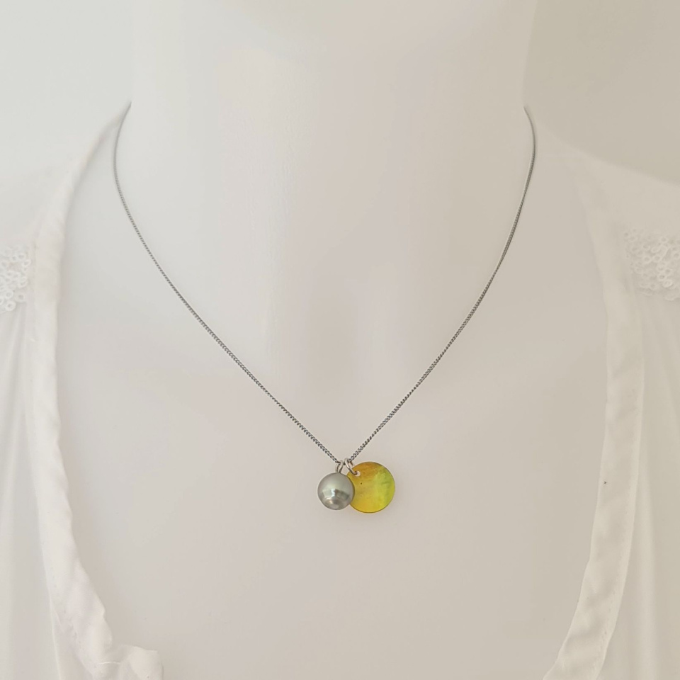 Tahiti - Collier Argent rhodié et Perle de Tahiti d'exception