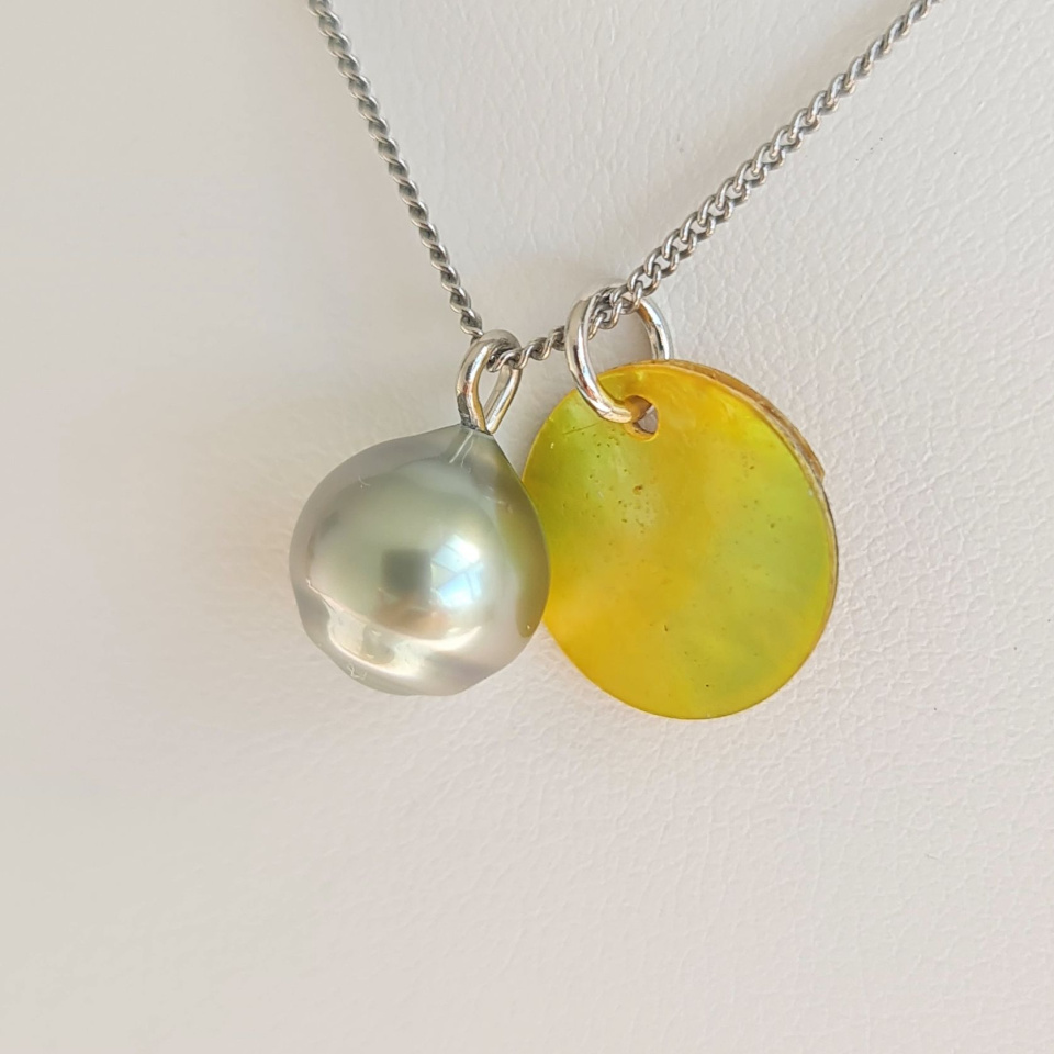 Tahiti - Collier Argent rhodié et Perle de Tahiti d'exception