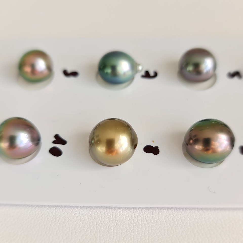 P15N8 - Véritable Perle de Culture de Tahiti d'Exception